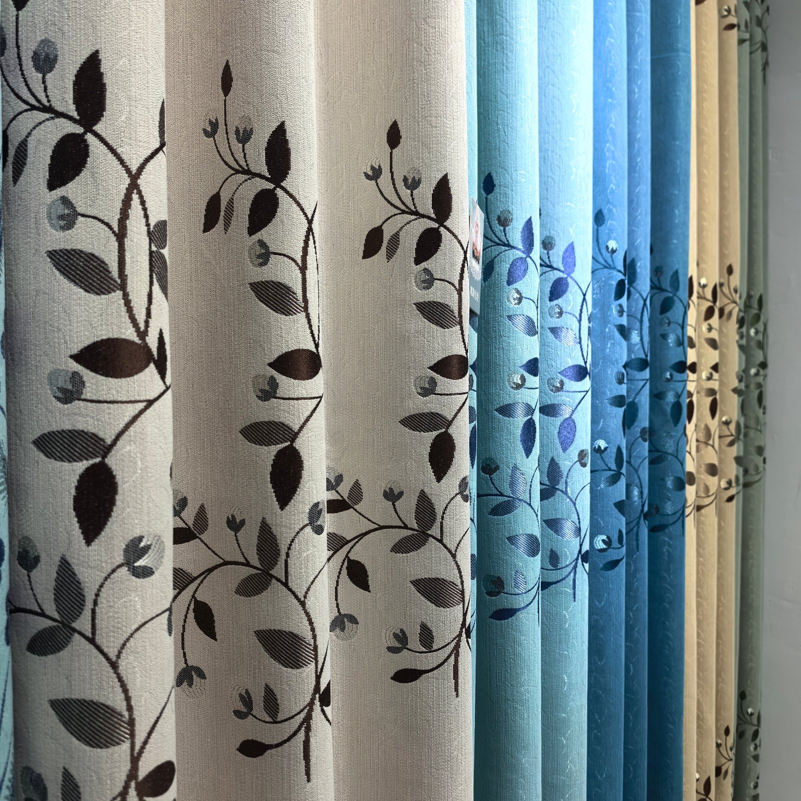 Jacquard Curtain Fabric 100% Polyester fabric texture view 3