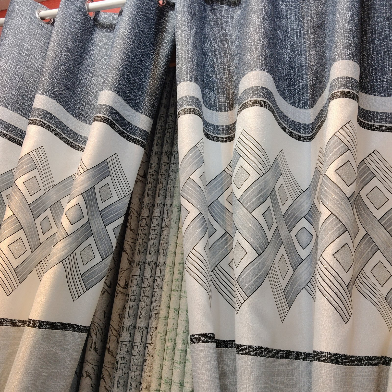 Printed Curtain Fabric 100% Polyester fabric texture view 4