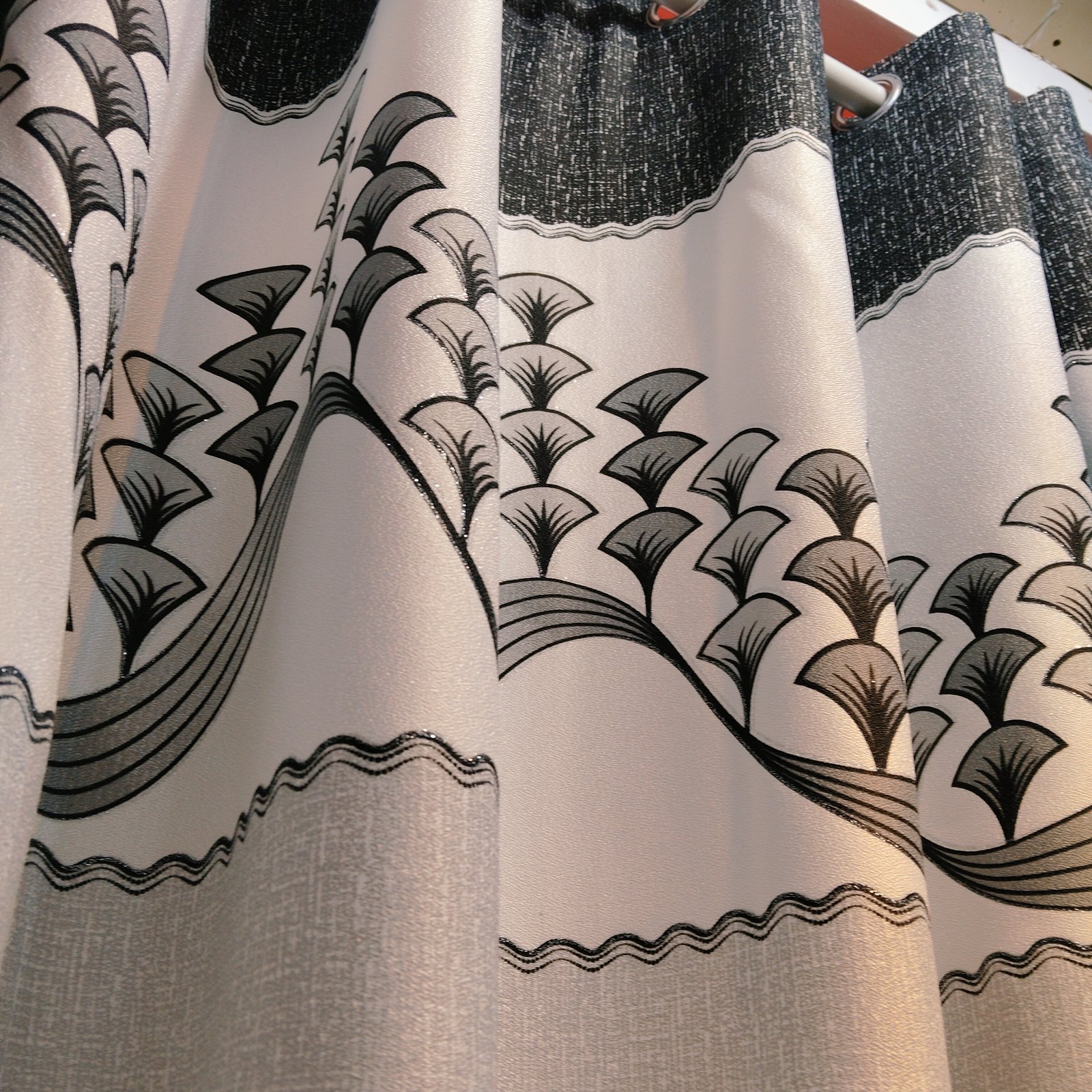 Printed Curtain Fabric 100% Polyester fabric texture view 2