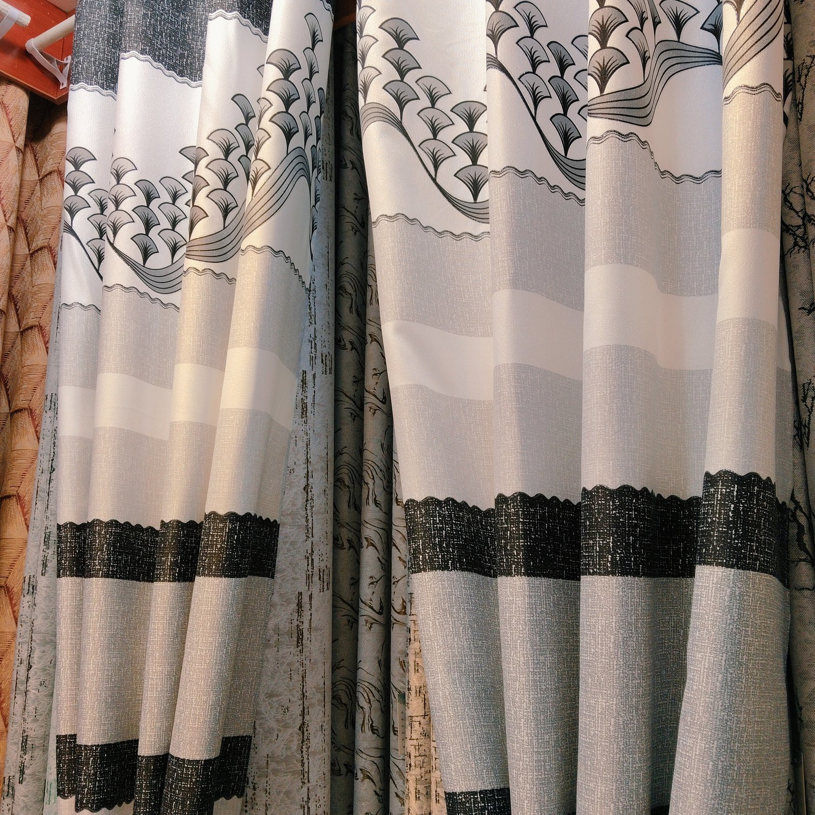 Printed Curtain Fabric 100% Polyester fabric texture view 5