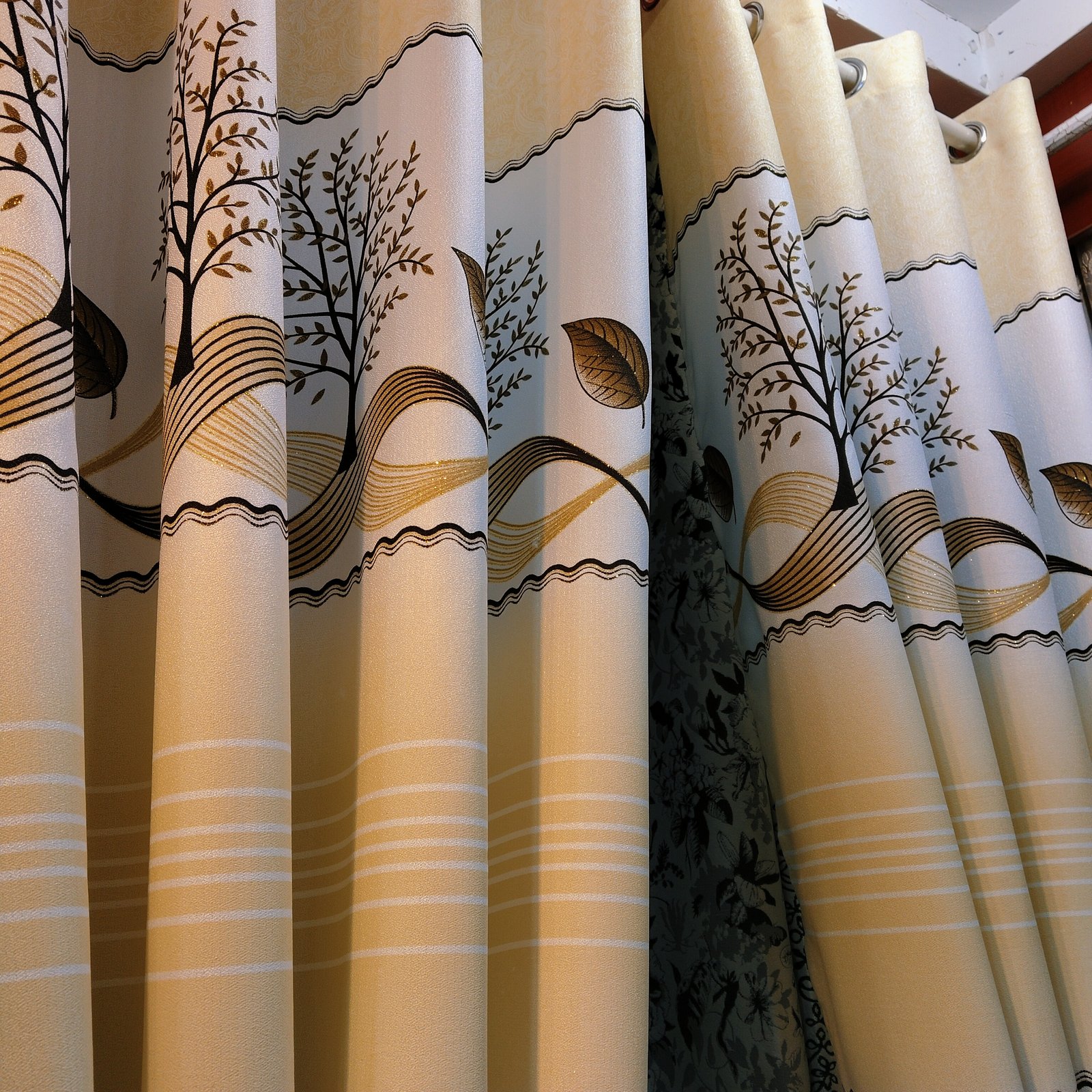 Printed Curtain Fabric 100% Polyester fabric texture view 2