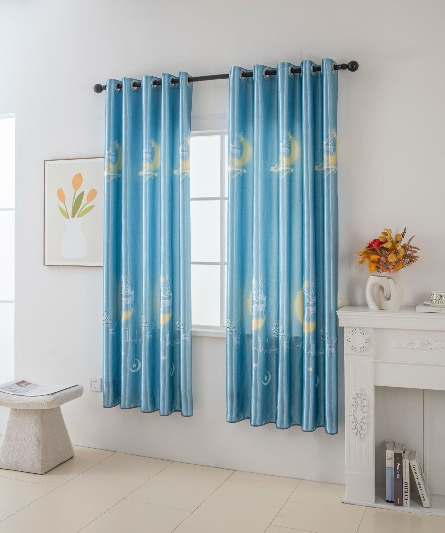 Printed Curtain Fabric Blackout 280GSM 100% Polyester fabric texture view 2