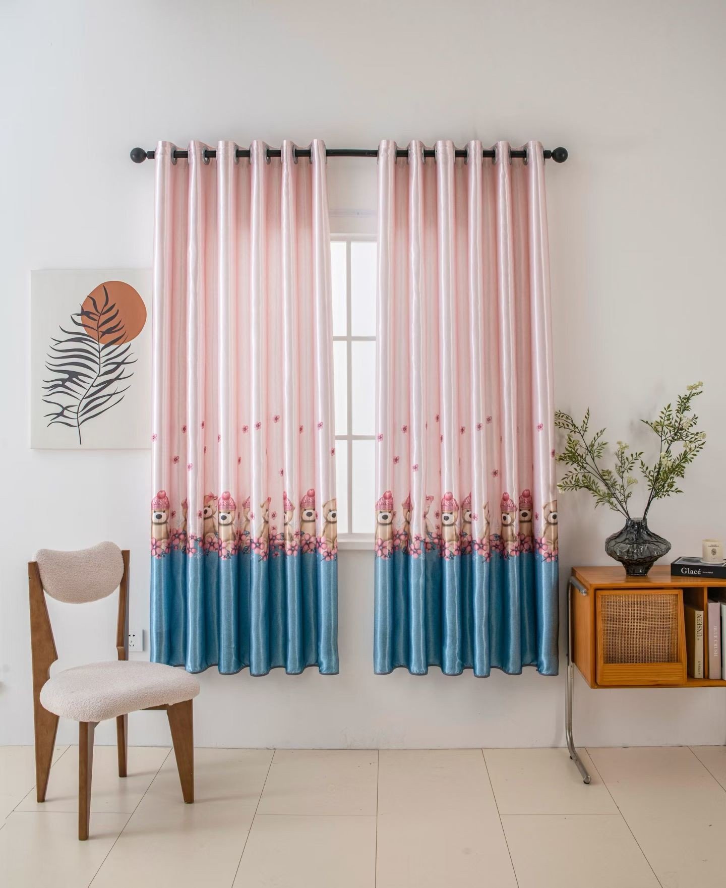 Printed Curtain Fabric Blackout 280GSM 100% Polyester fabric texture view 3