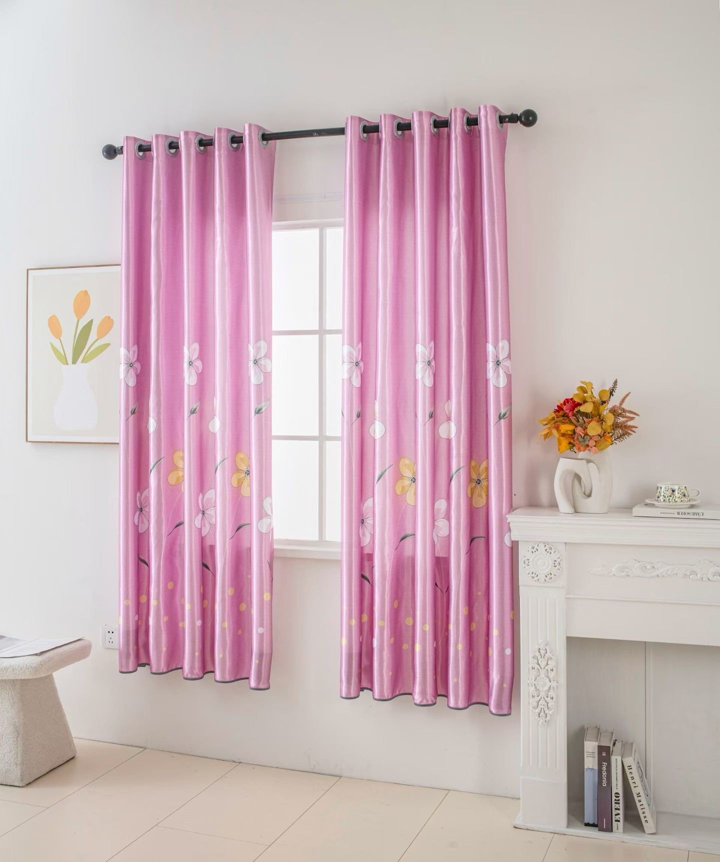 Printed Curtain Fabric Blackout 280GSM 100% Polyester fabric texture view 2