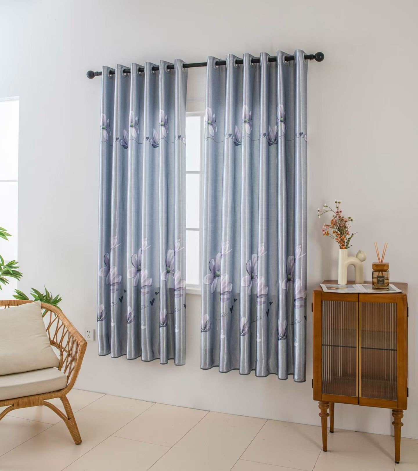 Printed Curtain Fabric Blackout 280GSM 100% Polyester fabric texture view 3