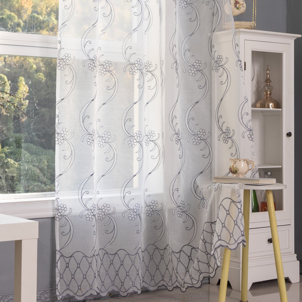 Sheer Curtain Gold-Silver Flowers fabric texture view 2